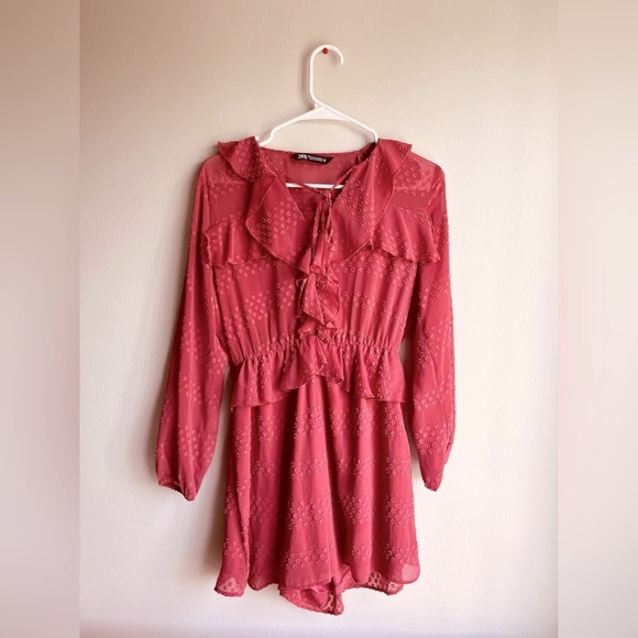 Zara Ruffled Romper - Picture 3 of 8